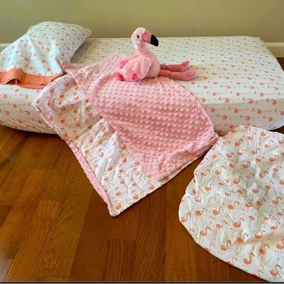 Melissa & Doug Other - Baby Girl Nursery Flamingo Bedding Set
